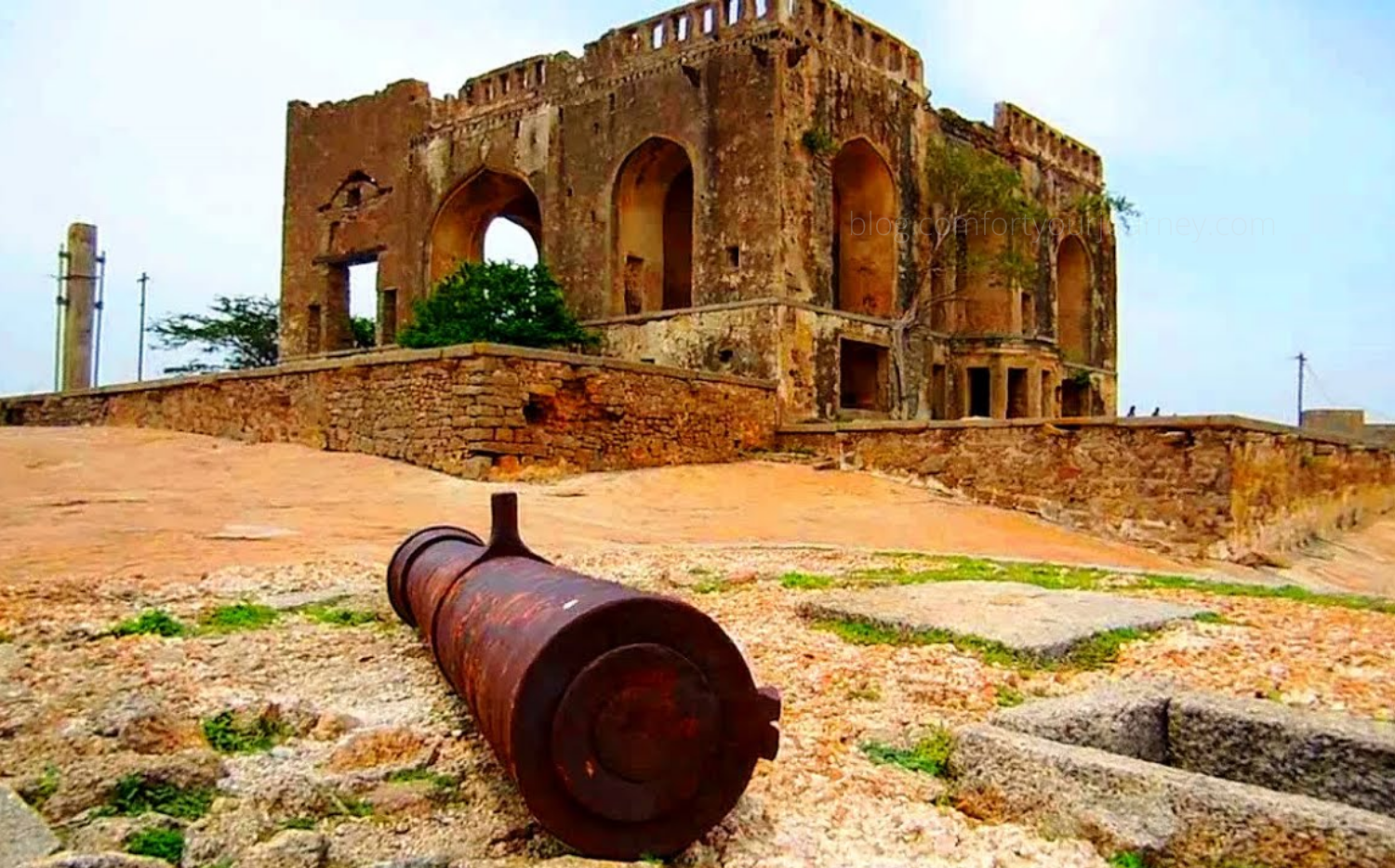 BHONGIR FORT