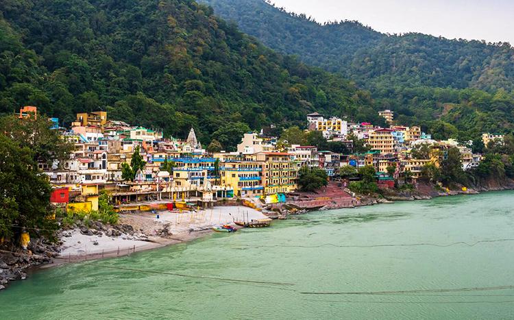 rishikesh new year packages 2024
