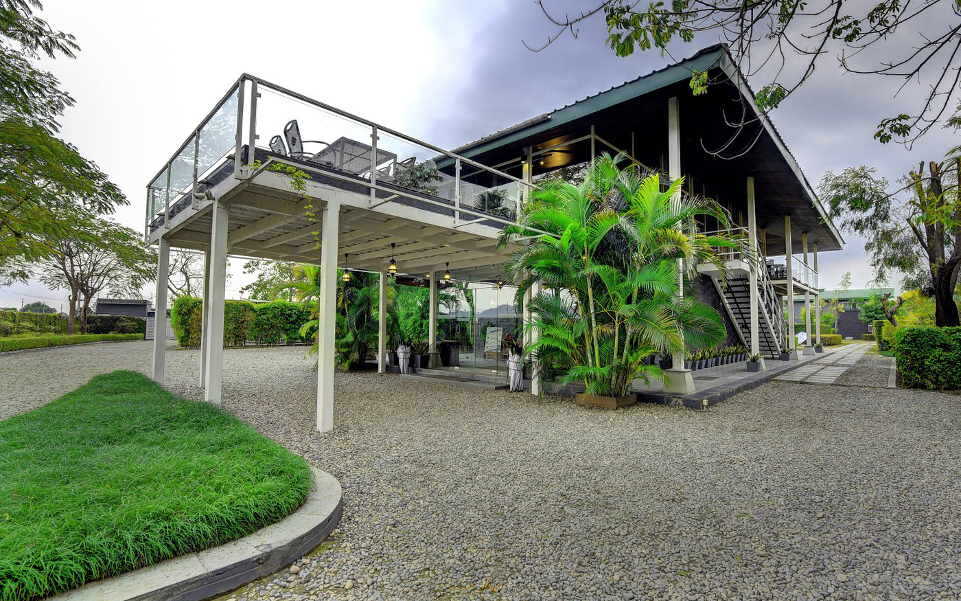 best resorts in Rishikesh Amatra By The Ganges